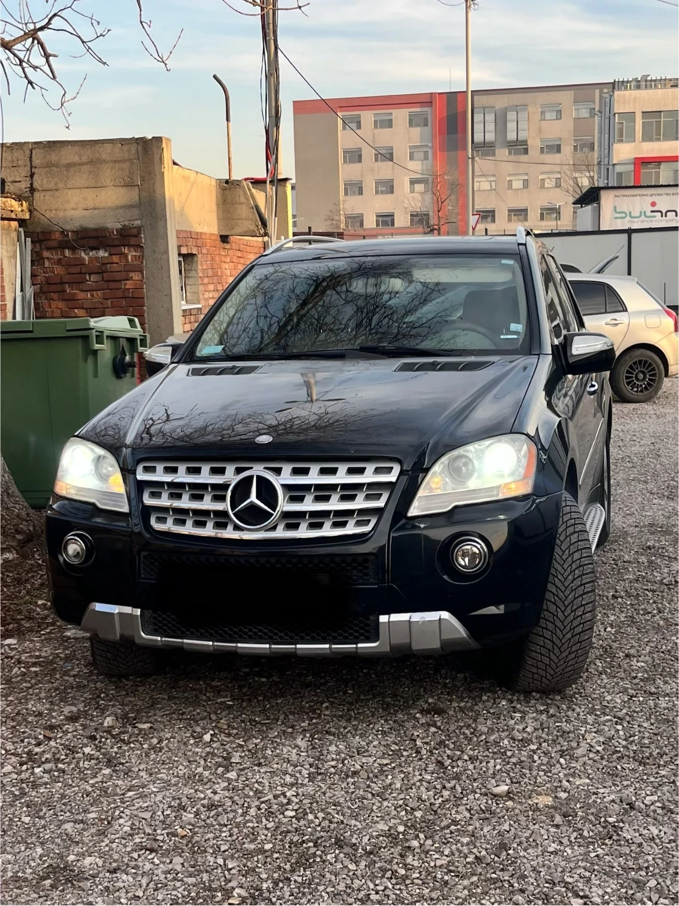 Mercedes-Benz ML 550 AMG LINE* 4MATIC* LPG* HK* KEYLESS* V8* 388, снимка 6 - Автомобили и джипове - 54988435