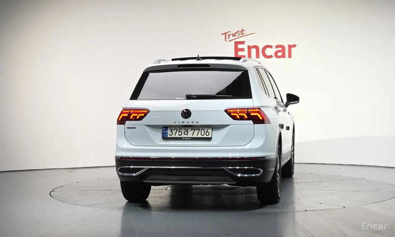 VW Tiguan Allspace Prestige| 2.0 TSI| LED| DIGITAL COCKPIT| , снимка 4 - Автомобили и джипове - 55185234