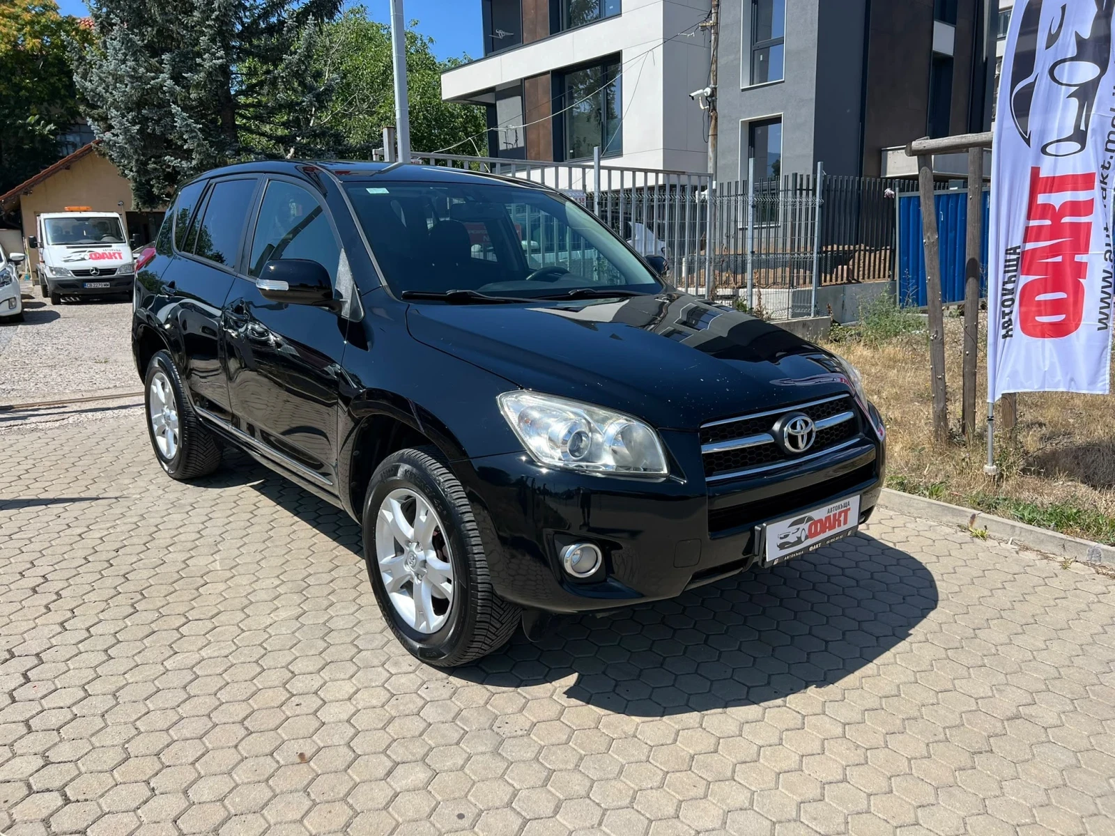 Toyota Rav4 2.2D-4D/4x4, снимка 3 - Автомобили и джипове - 55483605