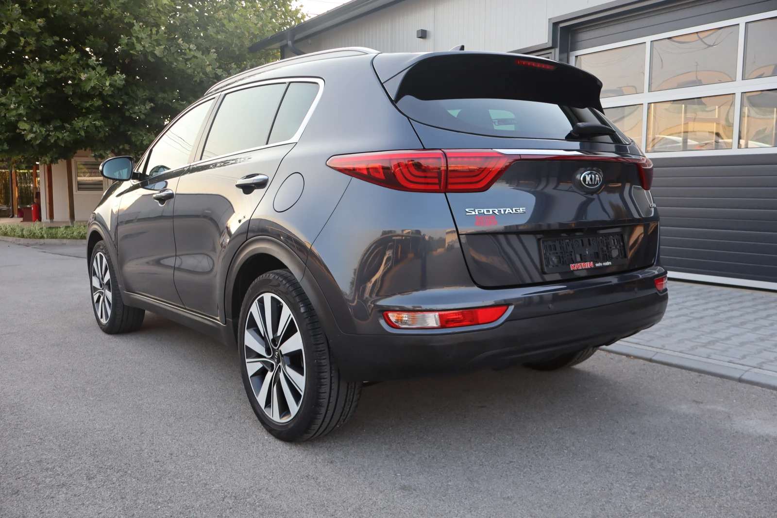 Kia Sportage 1.7CRDI* 108000* KM!!!, снимка 7 - Автомобили и джипове - 55581534