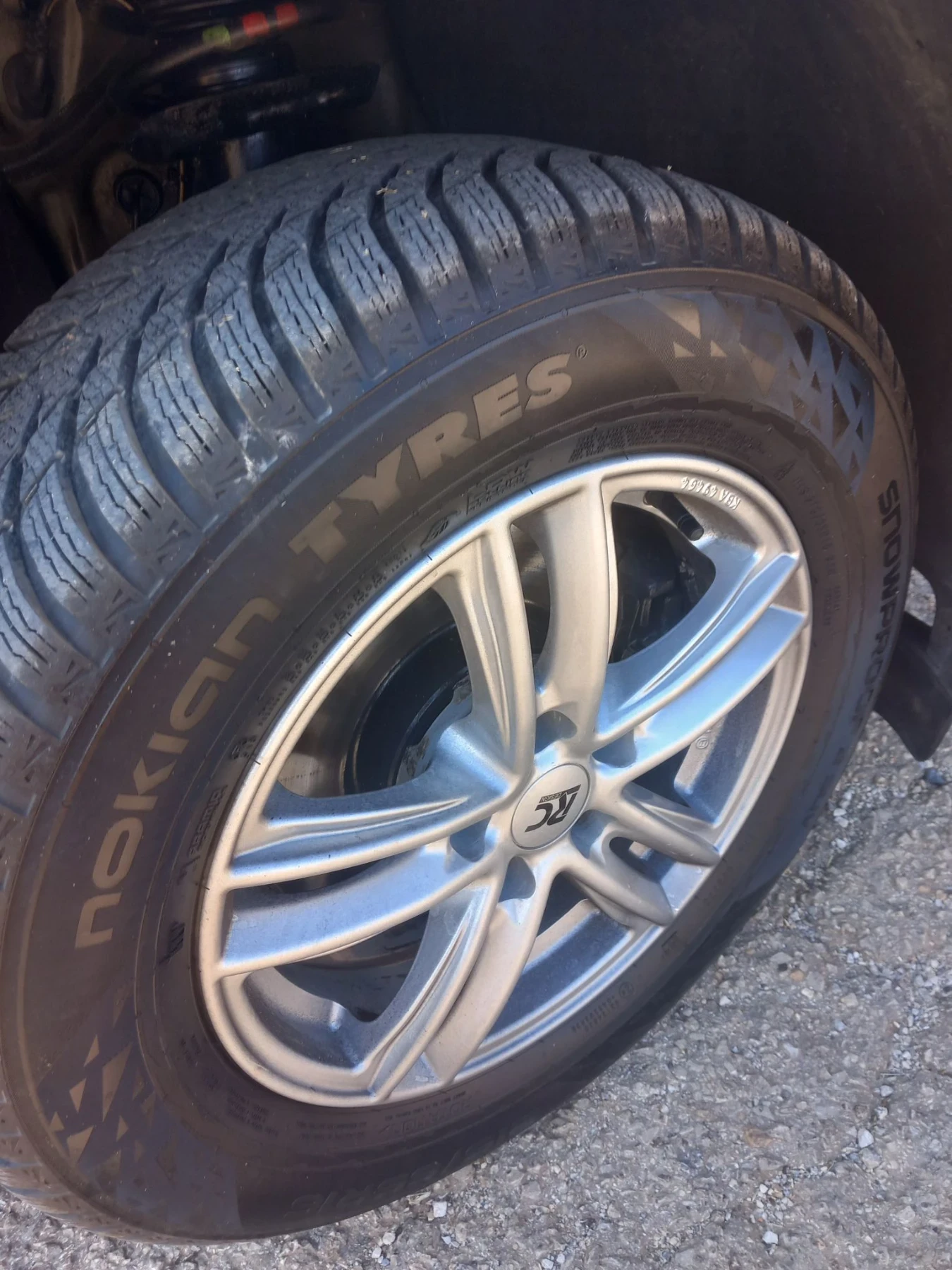 VW Tiguan 2.0TDi 4x4, снимка 12 - Автомобили и джипове - 55768489