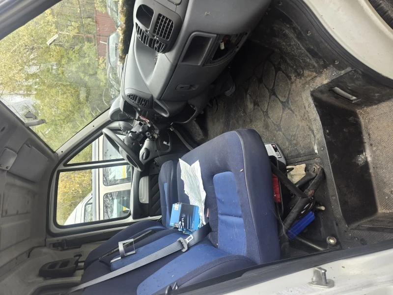 Peugeot Boxer, снимка 9 - Бусове и автобуси - 52335380