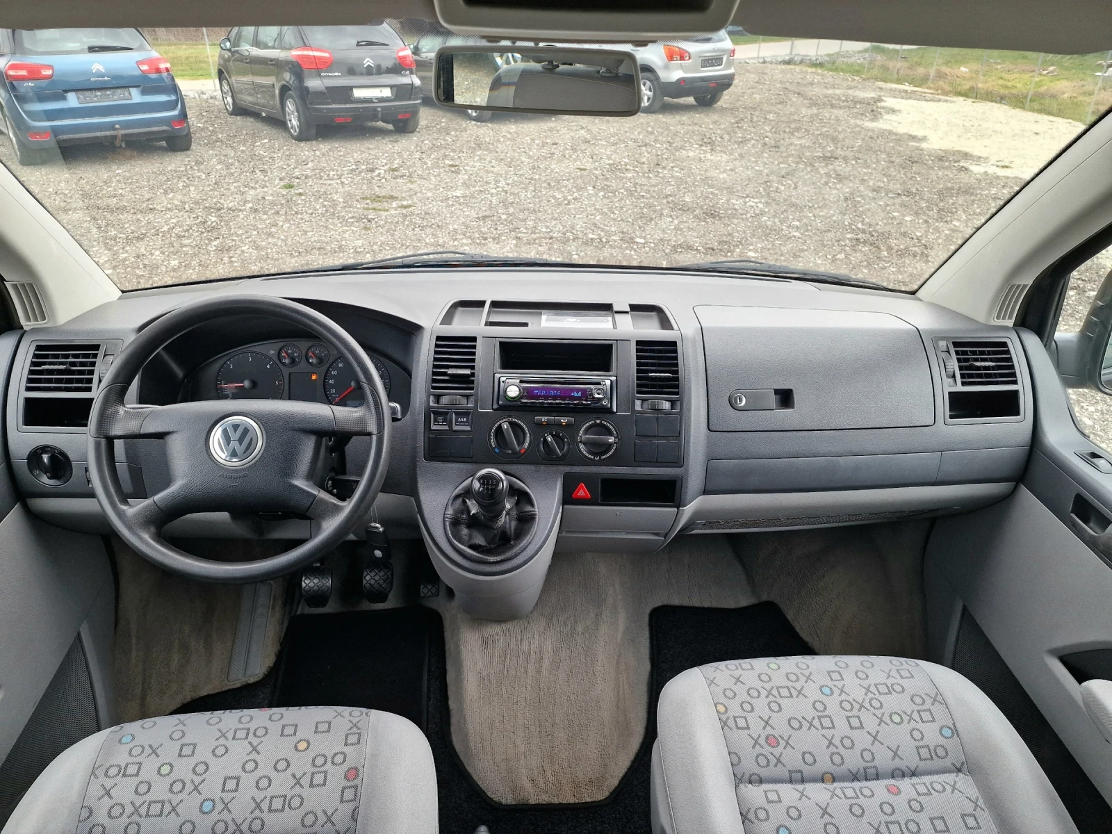 VW T5 1.9TDI* 105* , снимка 14 - Бусове и автобуси - 53926787