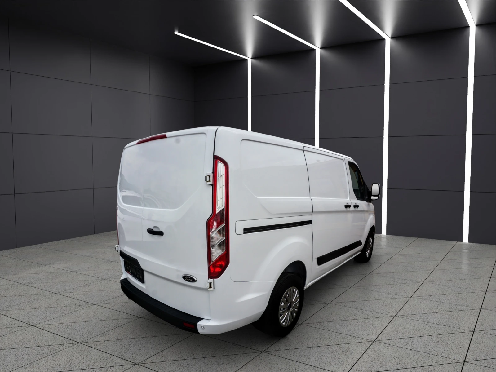 Ford Transit Custom 2.0TDCI ECOBLUE, снимка 4 - Бусове и автобуси - 55353479