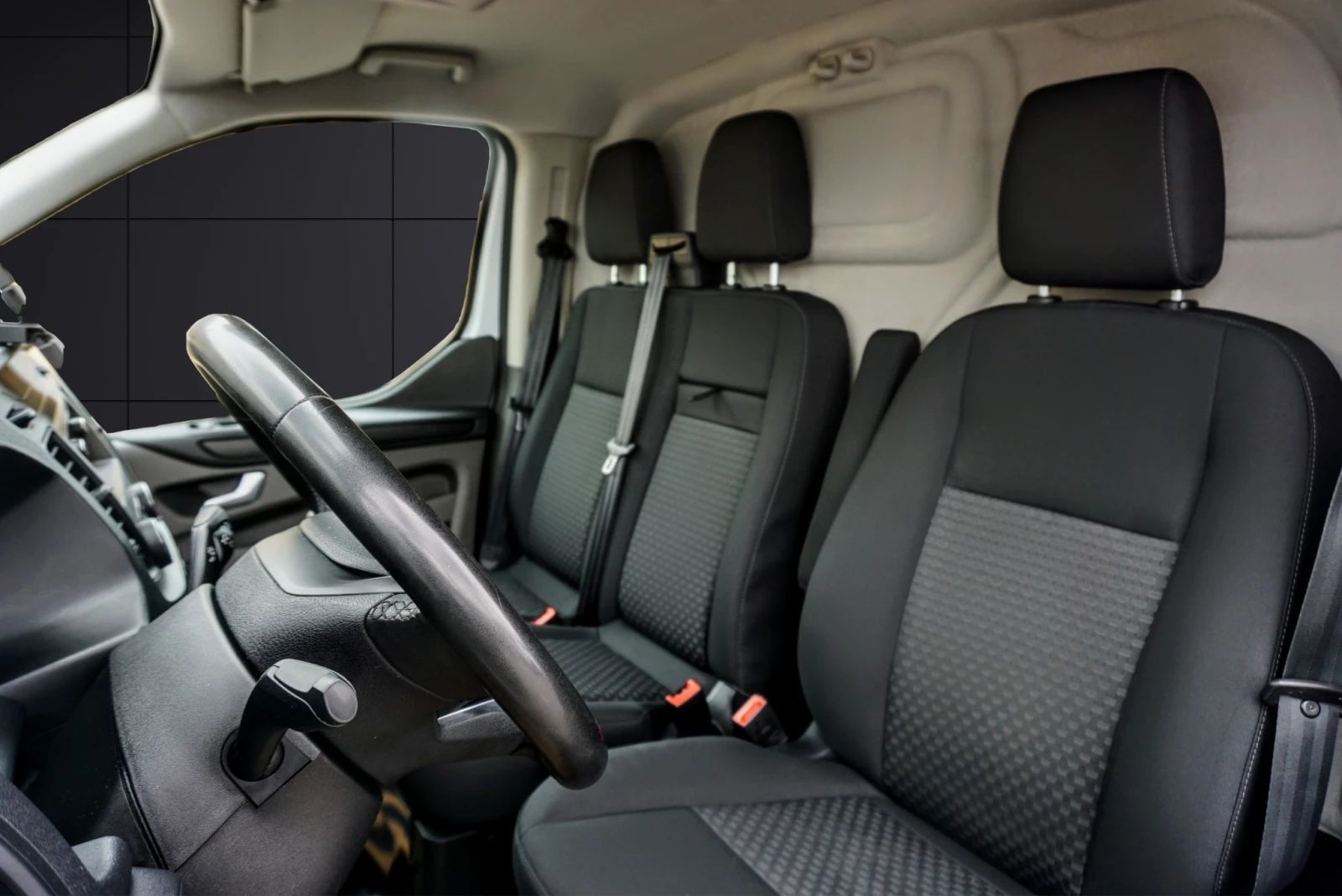 Ford Transit Custom 2.0TDCI ECOBLUE, снимка 8 - Бусове и автобуси - 55353479