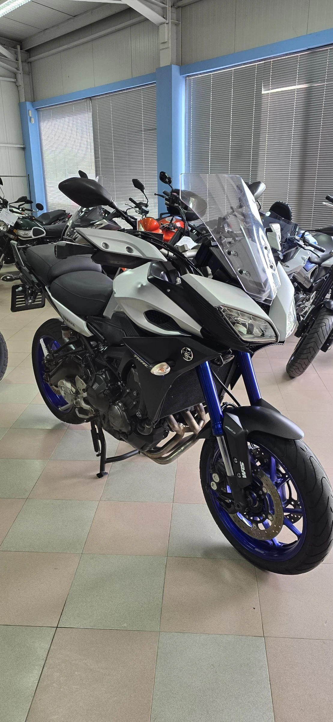 Yamaha Mt-09 Tracer 900 Лизинг !, снимка 3 - Мотоциклети и мототехника - 54455321