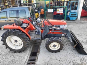 Трактор Kubota  ТОВАРАЧ ОРИГИНАЛЕН, снимка 9