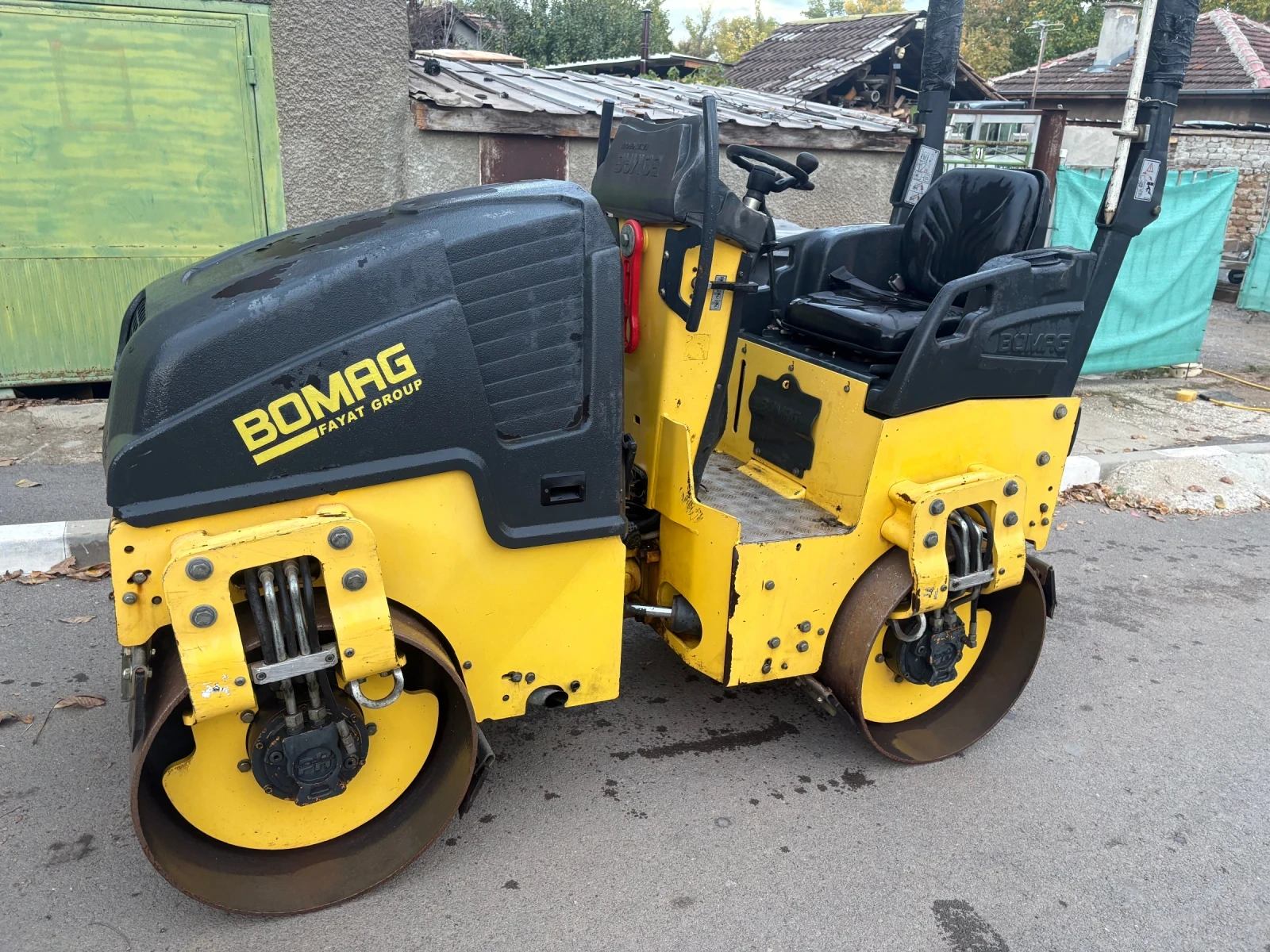 Валяк BOMAG BW 100 ADM-5, снимка 8 - Индустриална техника - 56436424