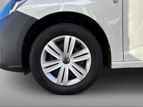 VW Caddy 2.0 TDI Maxi Cargo * KLIMA * NAVI * ПОДГРЕВ * UniR, снимка 17