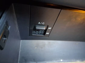 Hyundai I30 1.6 PREMIUM като нова , снимка 14