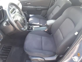 Mazda 3 1.6 като нова 115000км, снимка 10