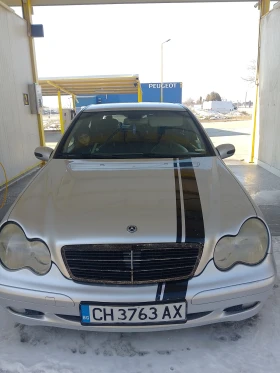     Mercedes-Benz C 220  220