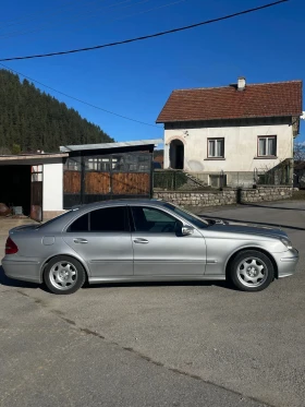 Mercedes-Benz E 320, снимка 4
