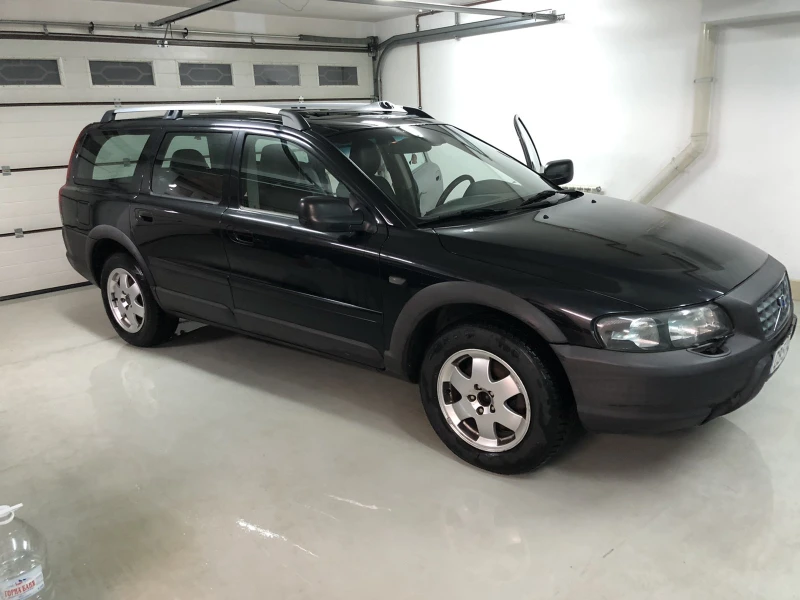 Volvo Xc70 2.5T LPG (ГАЗ), снимка 1 - Автомобили и джипове - 47292437