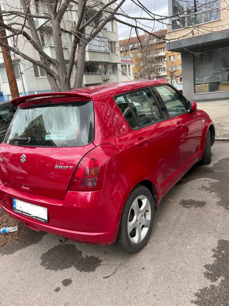 Suzuki Swift, снимка 2 - Автомобили и джипове - 48099407