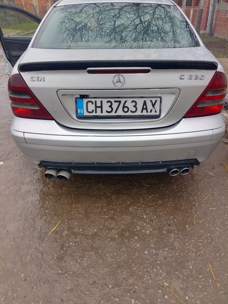 Mercedes-Benz C 220 С 220, снимка 12 - Автомобили и джипове - 49235442