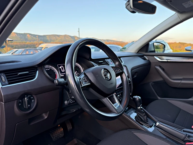 Skoda Octavia SCOUT 4X4 DSG MATRIX КАМЕРА ПОДГРЕВ, снимка 9 - Автомобили и джипове - 50034651