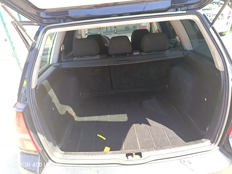 VW Golf, снимка 5 - Автомобили и джипове - 52549337