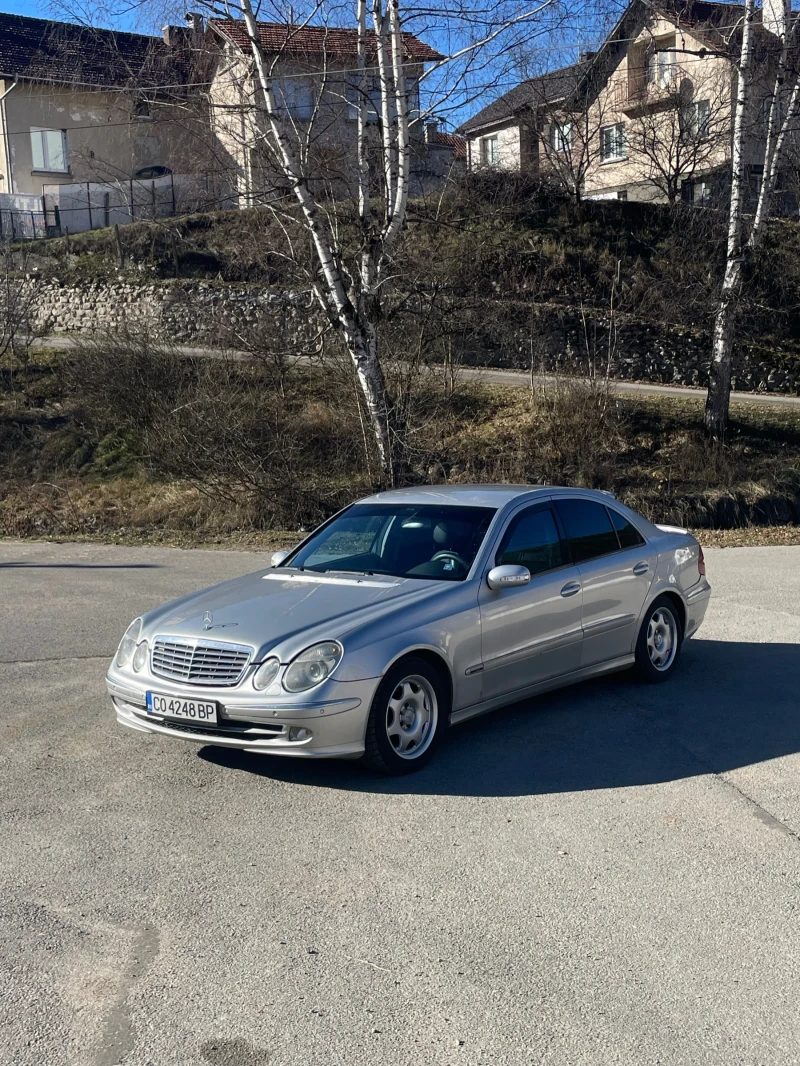 Mercedes-Benz E 320