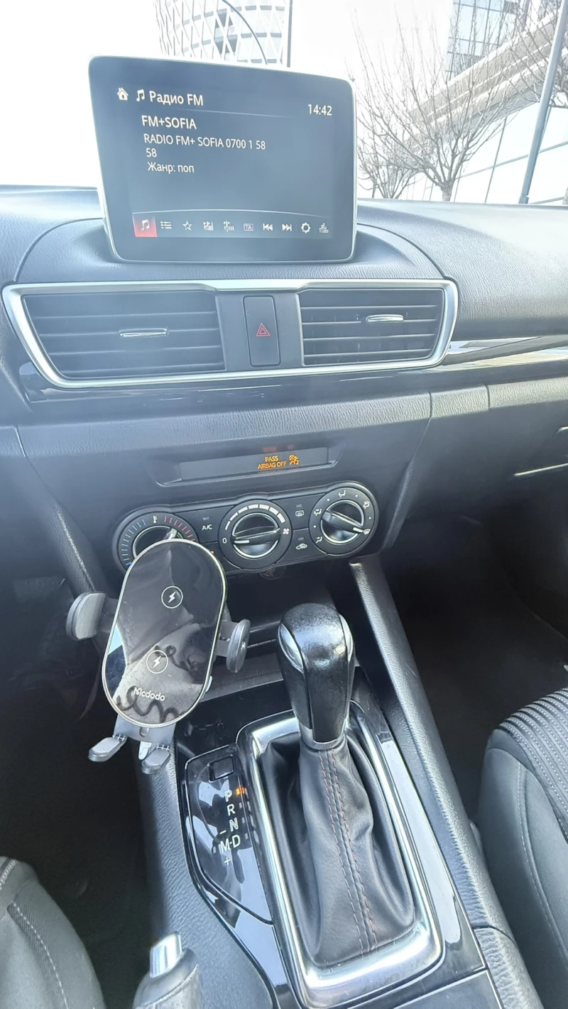 Mazda 3 SKYACTIV, снимка 8 - Автомобили и джипове - 52814111