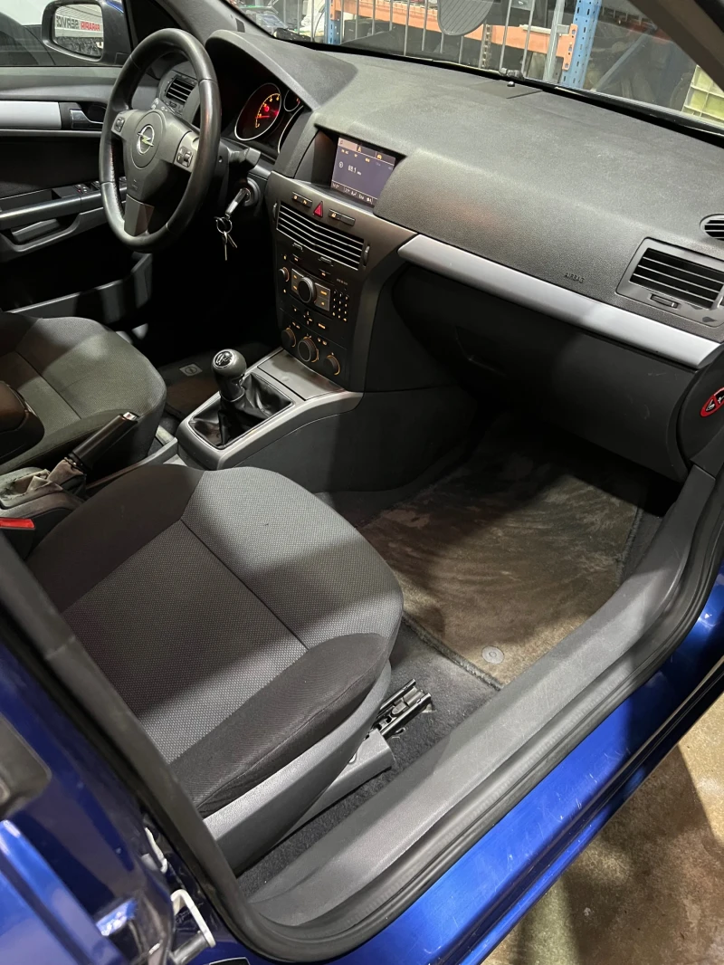 Opel Astra, снимка 7 - Автомобили и джипове - 52869122