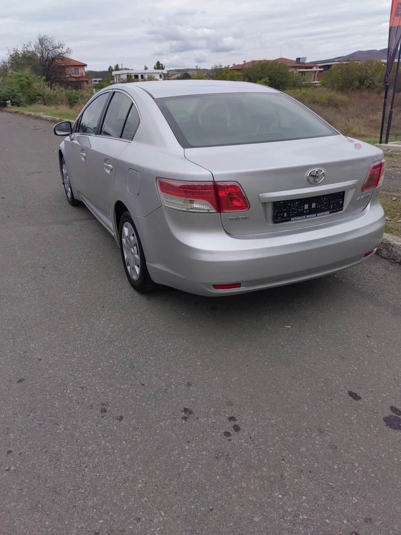 Toyota Avensis 1.8 VVT-I 147, снимка 3 - Автомобили и джипове - 53286182