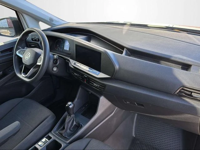 VW Caddy 2.0 TDI Maxi Cargo * KLIMA * NAVI * ПОДГРЕВ * UniR, снимка 13 - Автомобили и джипове - 50098951