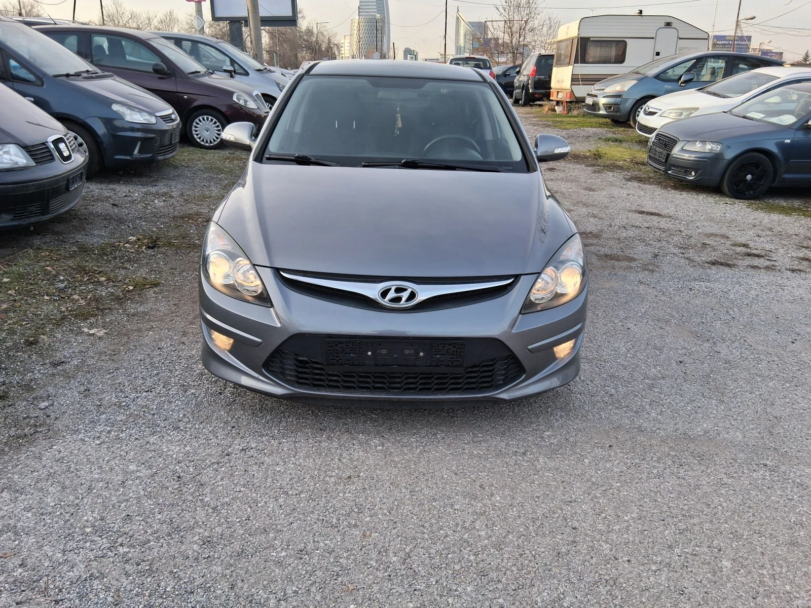 Hyundai I30 1.6 PREMIUM като нова , снимка 1