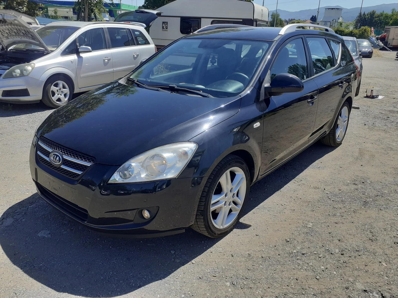 Kia Ceed 2.0 Спорт като нова  - изображение 2