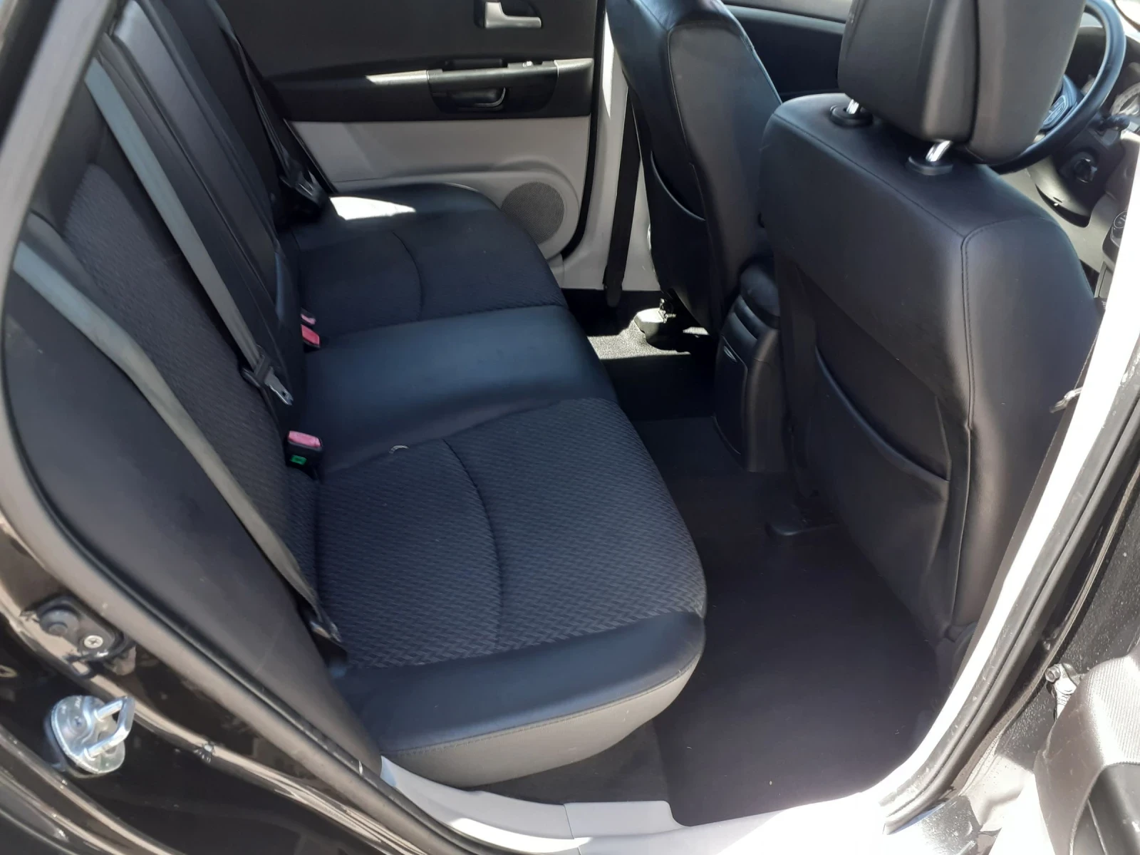 Kia Ceed 2.0 Спорт като нова  | Mobile.bg — изображение 11