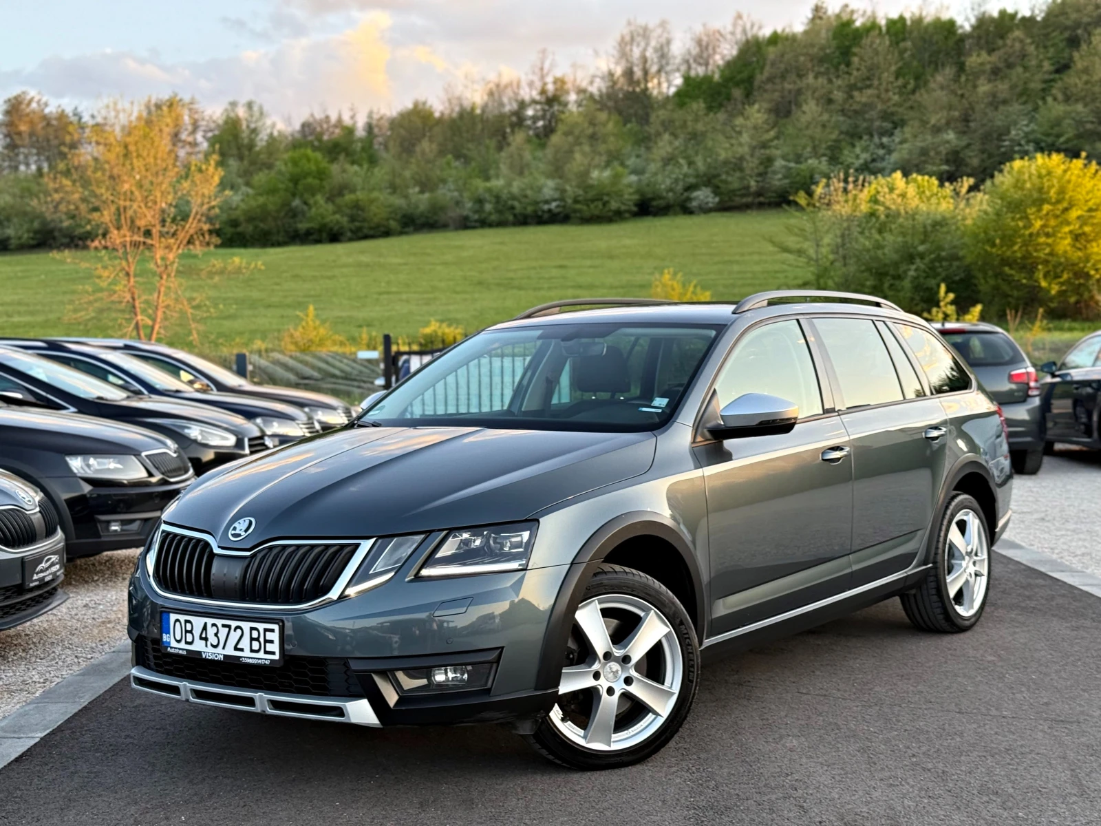 Skoda Octavia SCOUT 4X4 DSG MATRIX КАМЕРА ПОДГРЕВ - изображение 2