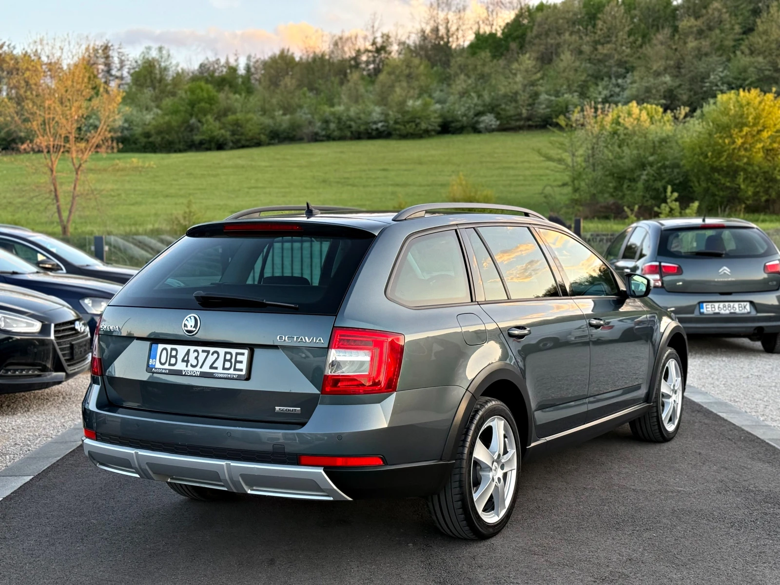 Skoda Octavia SCOUT 4X4 DSG MATRIX КАМЕРА ПОДГРЕВ - изображение 3