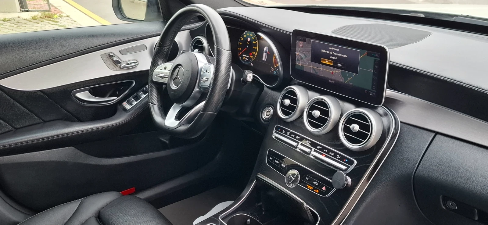 Mercedes-Benz C 220 AMG LINE 4matic Full Digital facelift - изображение 10