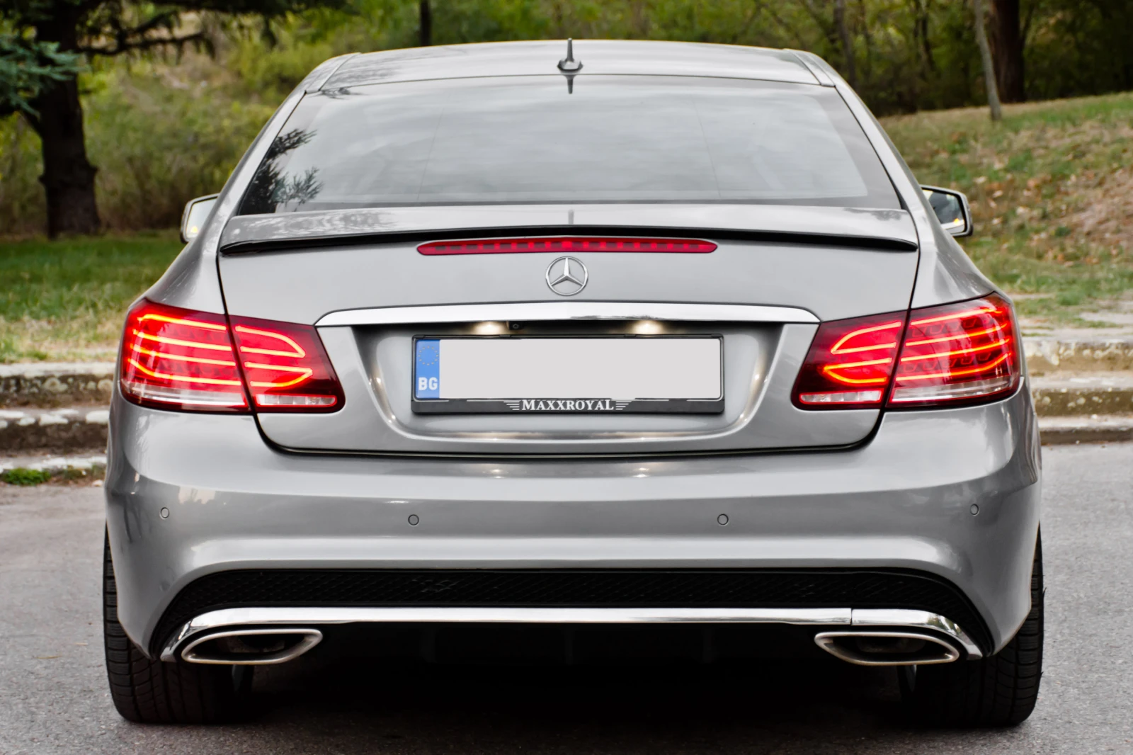 Mercedes-Benz E 350 AMG Нов Внос - изображение 6
