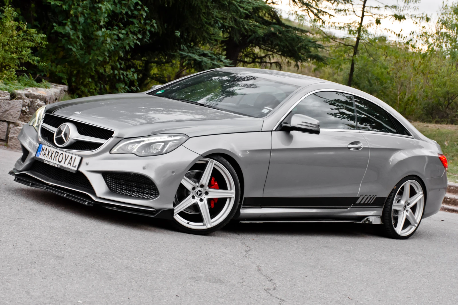 Mercedes-Benz E 350 AMG Нов Внос - изображение 3