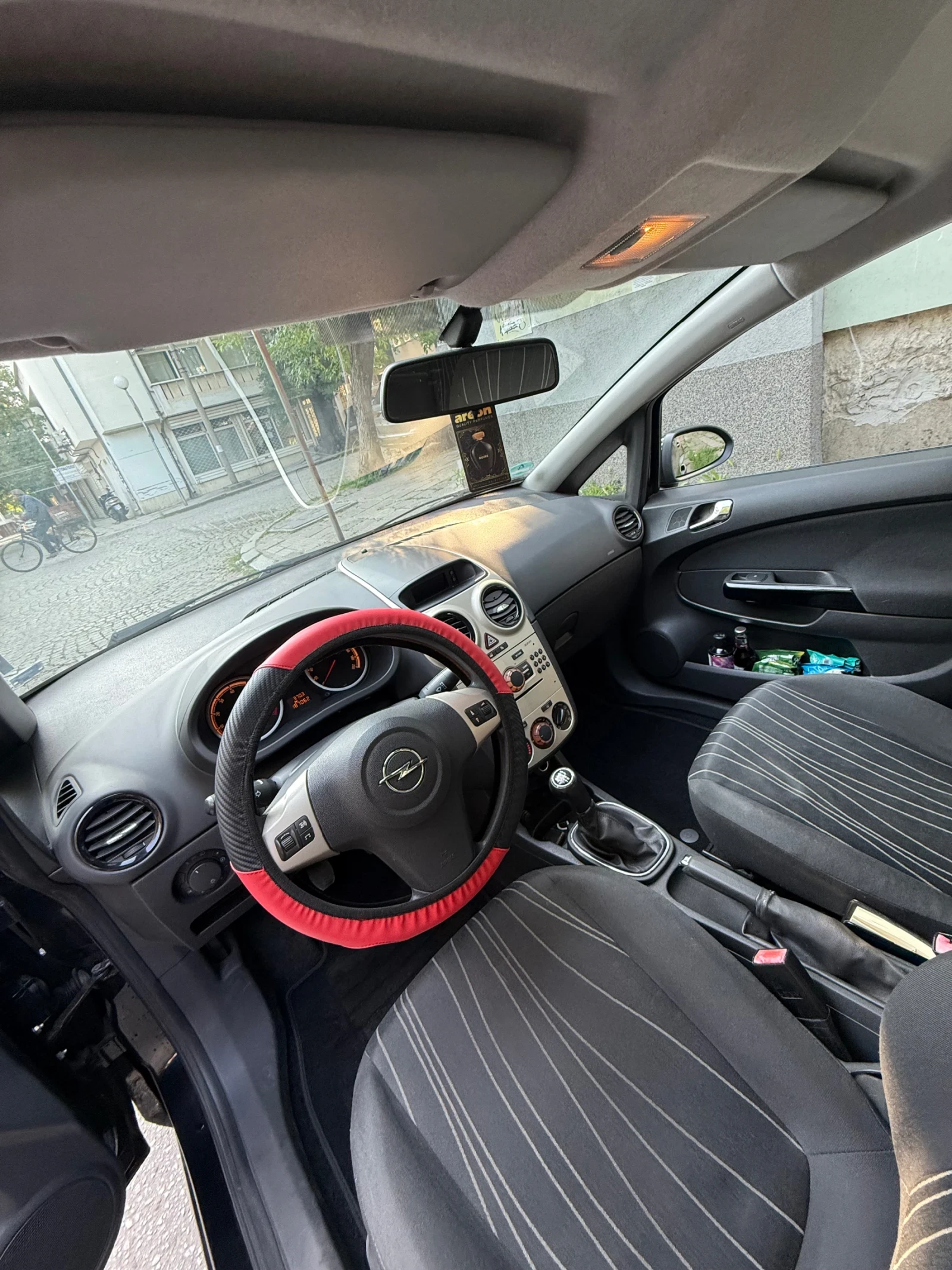 Opel Corsa  - изображение 5