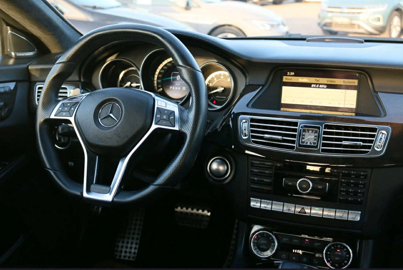 Mercedes-Benz CLS 63 AMG AMG  Performance  - изображение 9