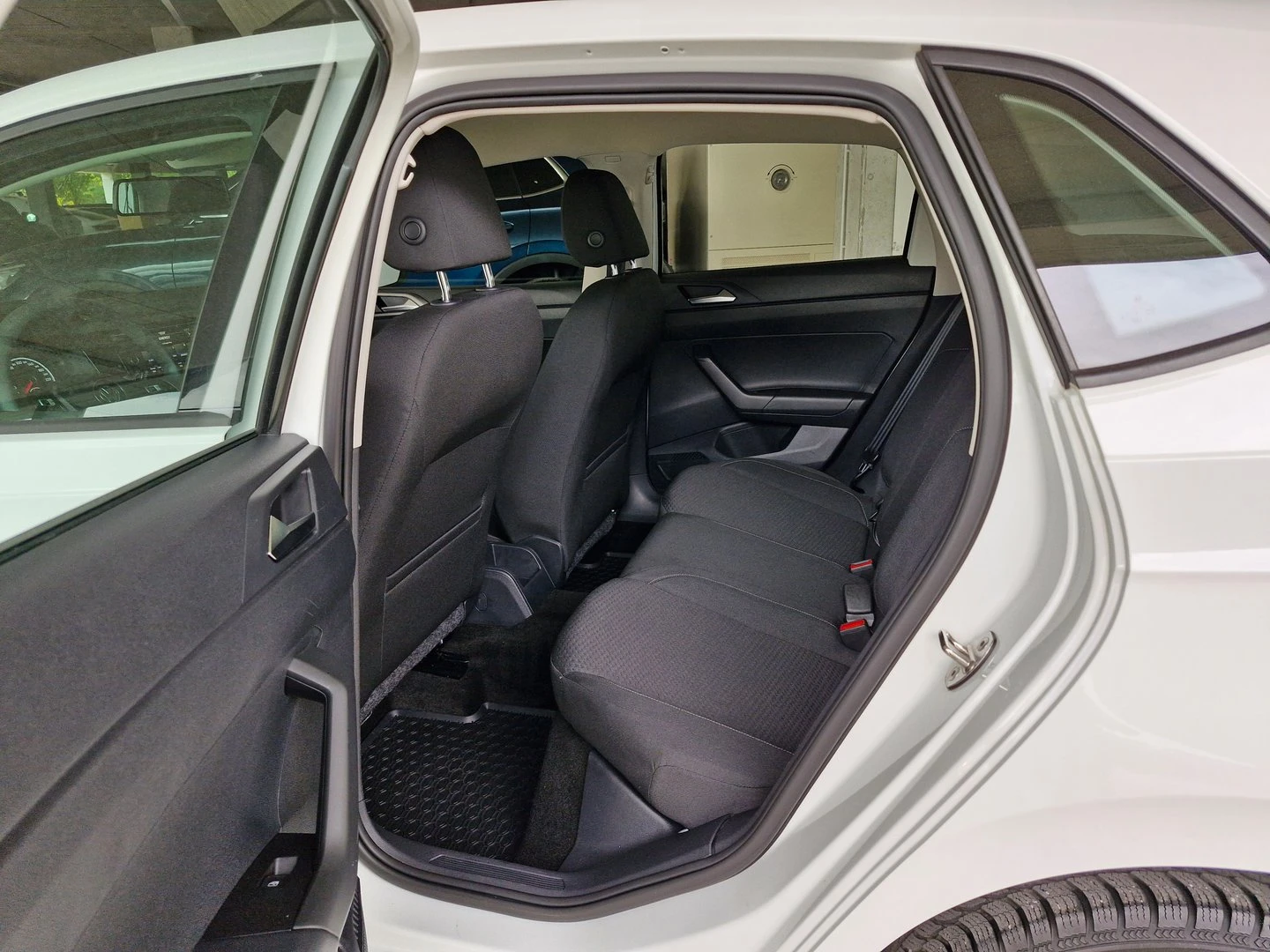 VW Polo Comfortline 1.0 EVO BMT | Mobile.bg   6