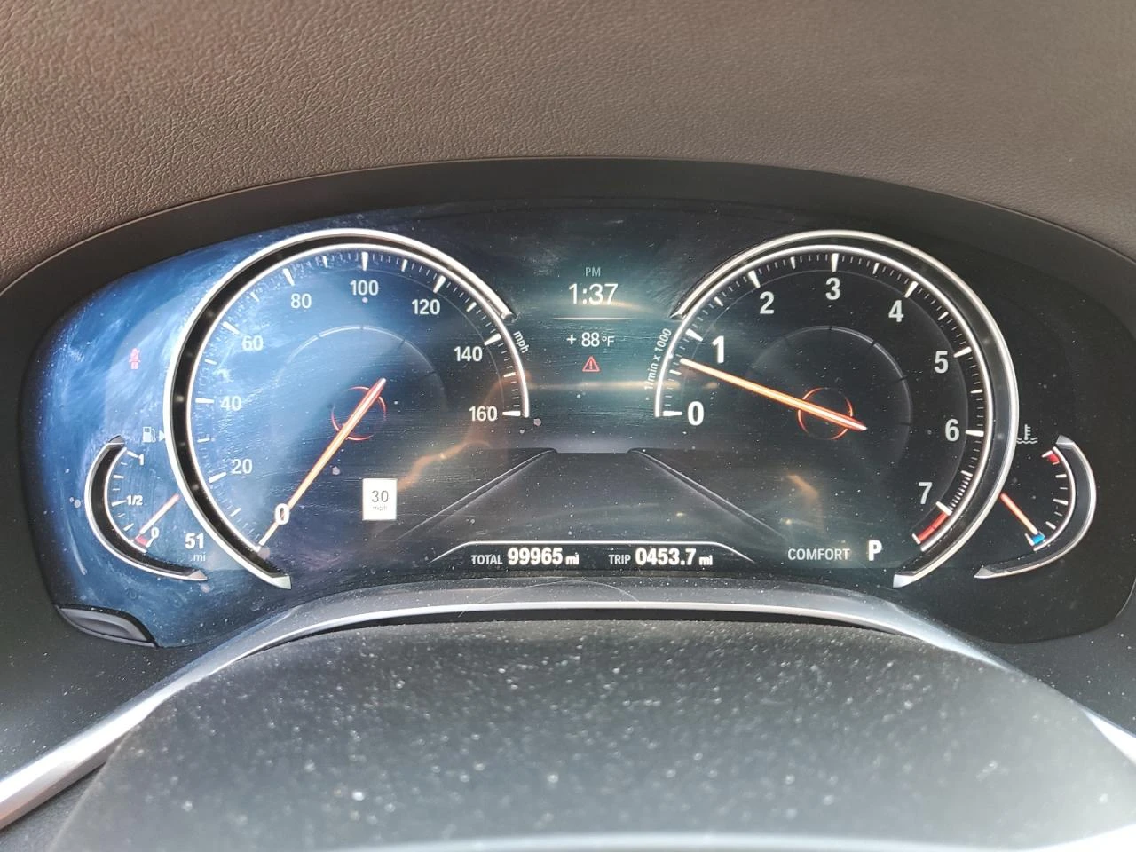 BMW 740 i 3.0 Turbo / M пакет / 20  джанти / Спортно окач. - изображение 9