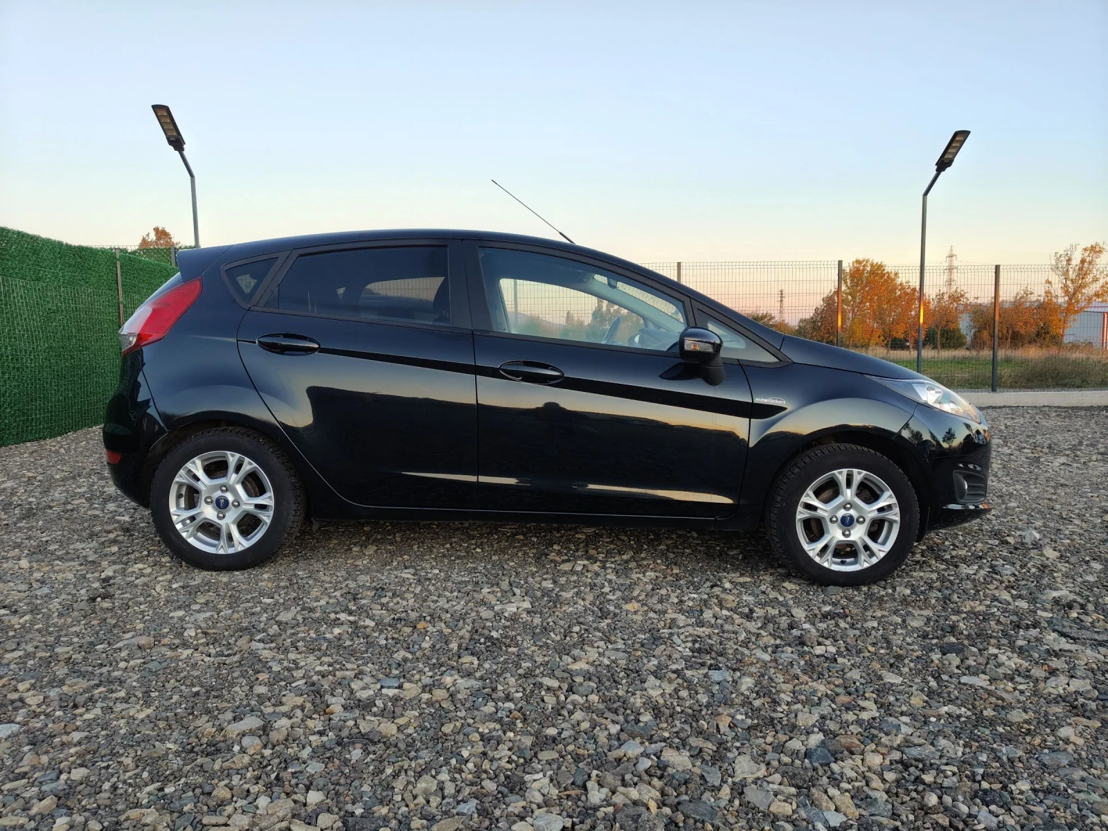 Ford Fiesta 1.0 ecoboost 100 TURBO  - изображение 7