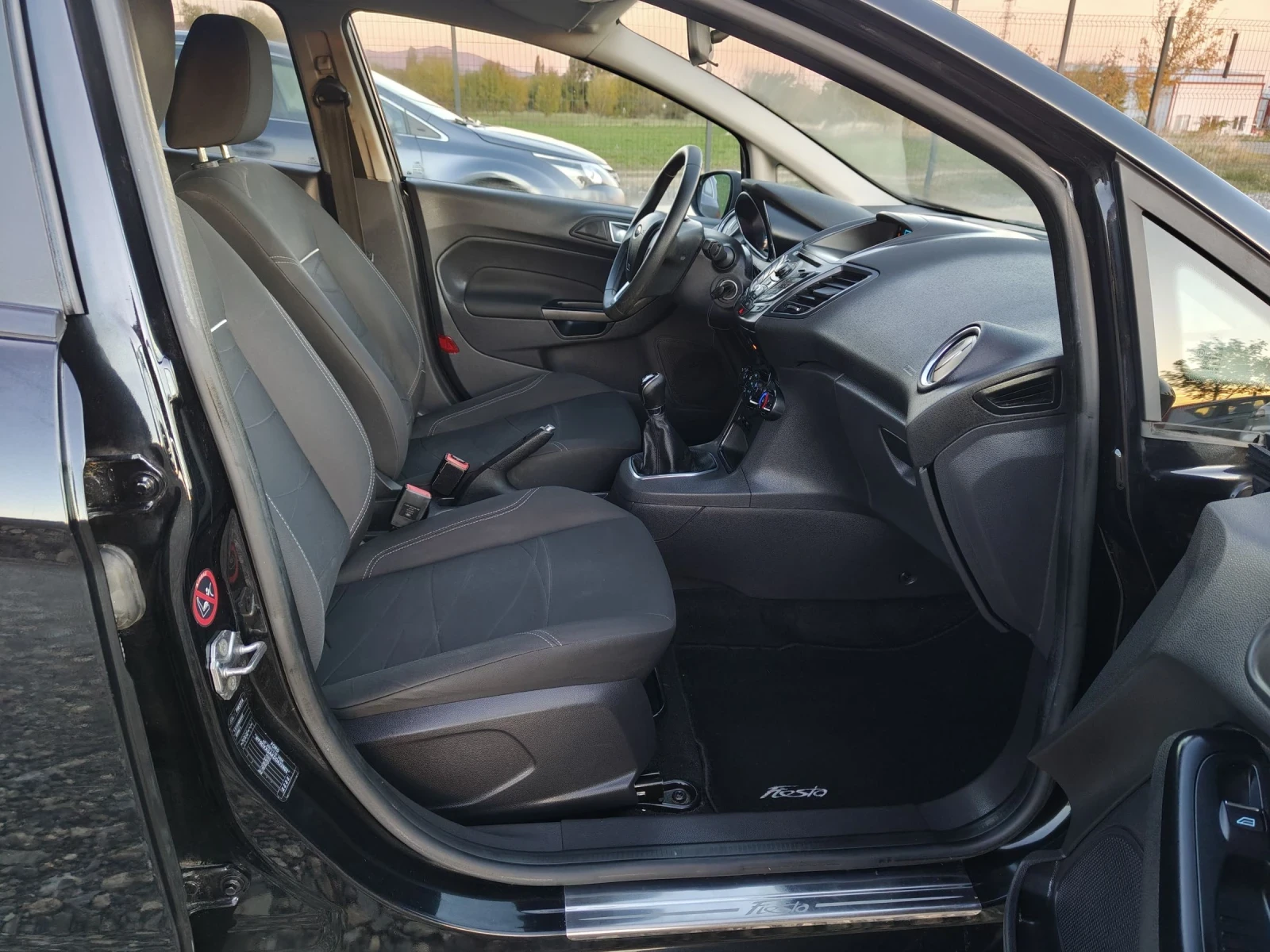 Ford Fiesta 1.0 ecoboost 100 TURBO  | Mobile.bg   12