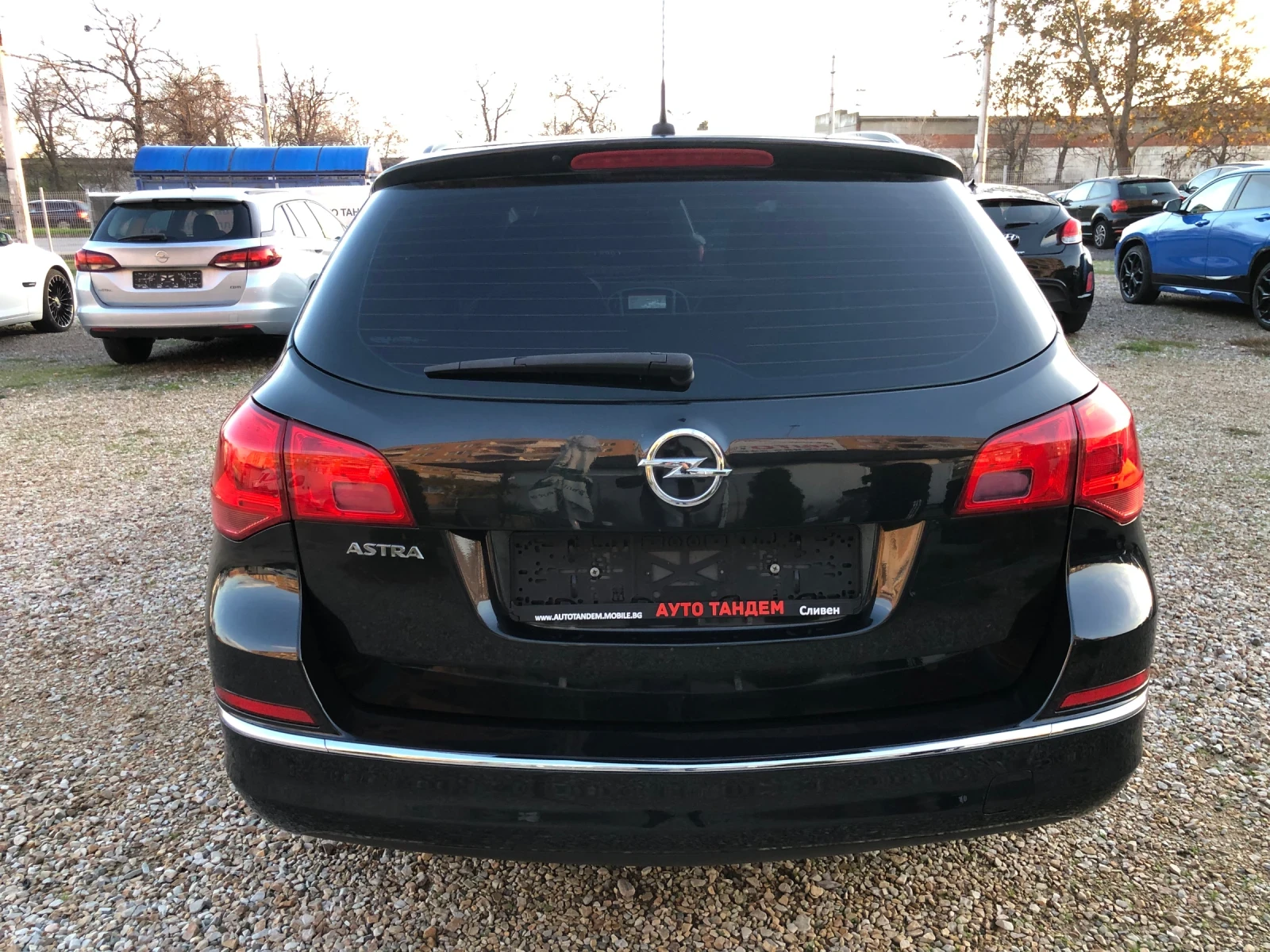 Opel Astra COSMO/ФАБРИЧНА ГАЗ-LPG/УНИКАТ-ТОП СЪСТОЯНИЕ - изображение 6