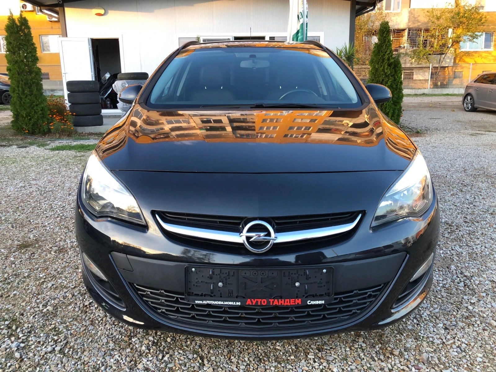 Opel Astra COSMO/ФАБРИЧНА ГАЗ-LPG/УНИКАТ-ТОП СЪСТОЯНИЕ - изображение 2