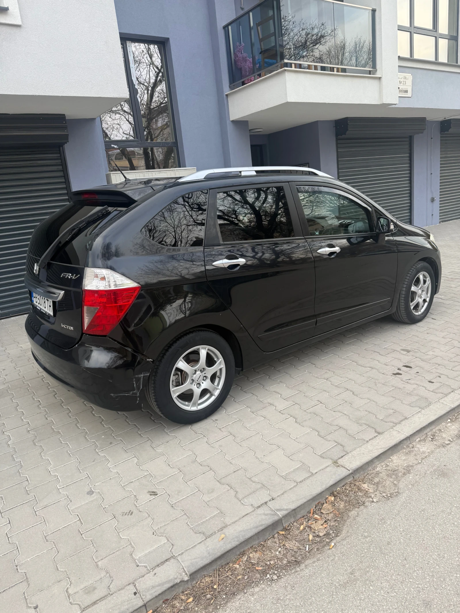 Honda Fr-v  - изображение 9