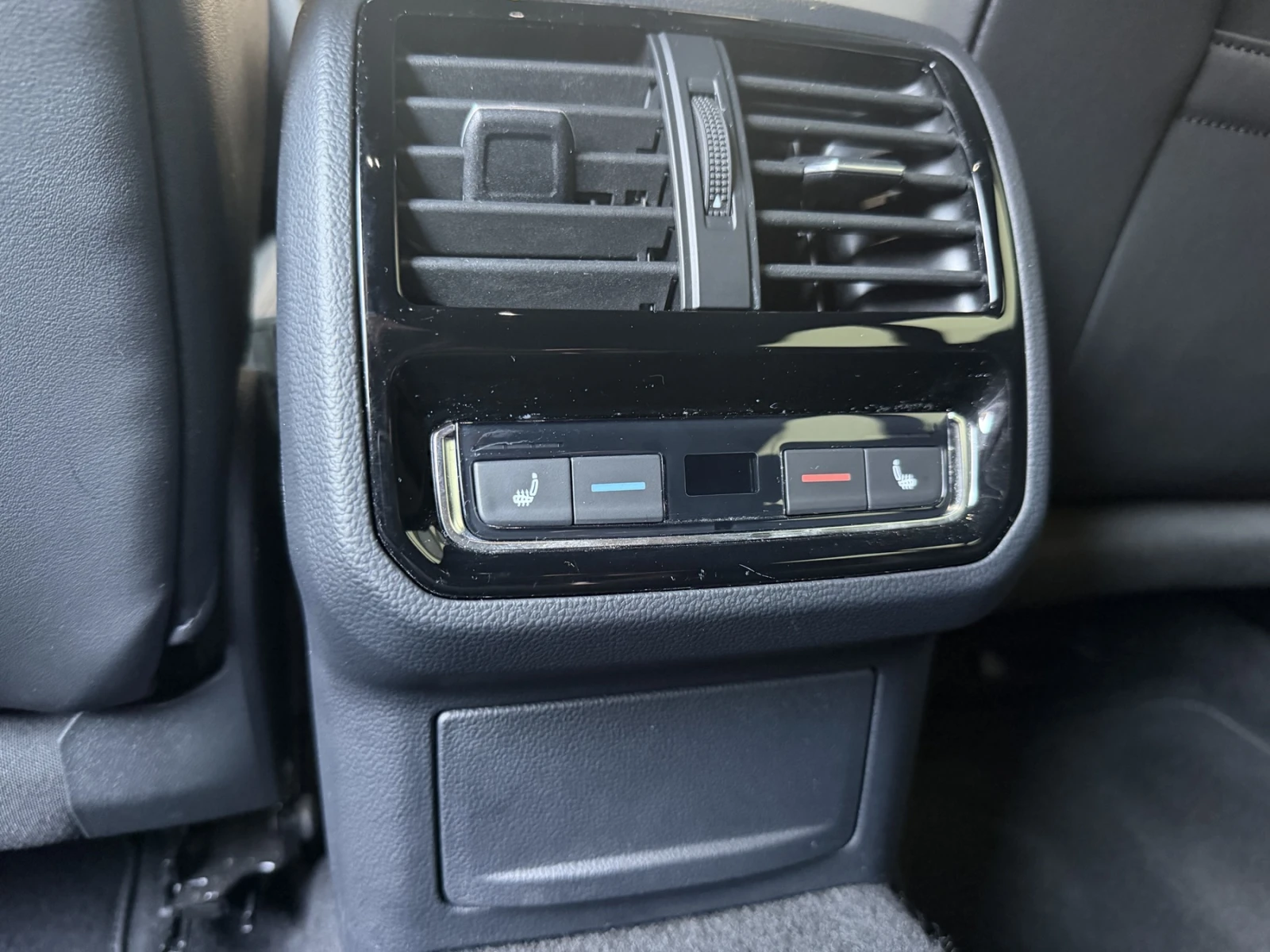 VW Arteon SB* R Line* 4x4 | Mobile.bg � ����������� 17