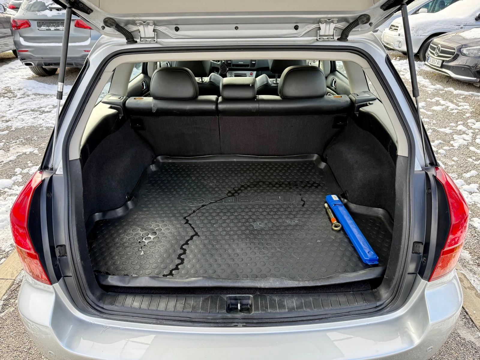 Subaru Legacy 2.5🇨🇭 | Mobile.bg � ����������� 16