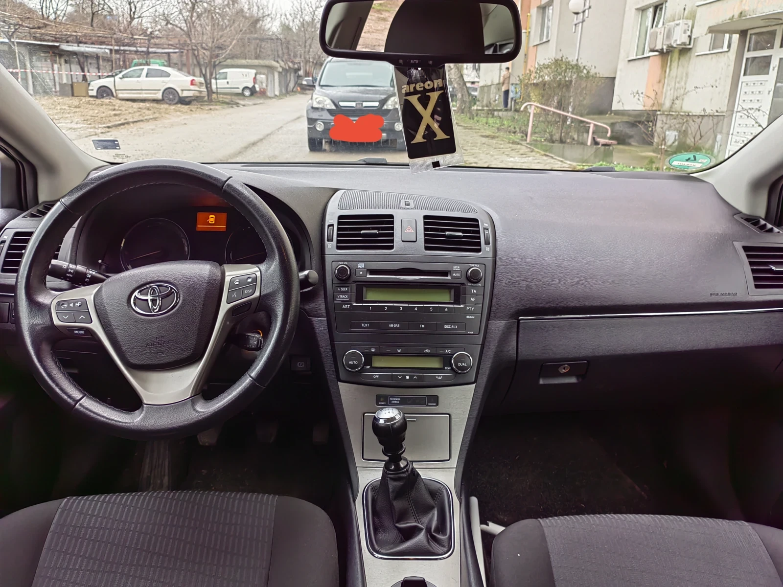 Toyota Avensis 1.8 VVT-I 147 - изображение 8