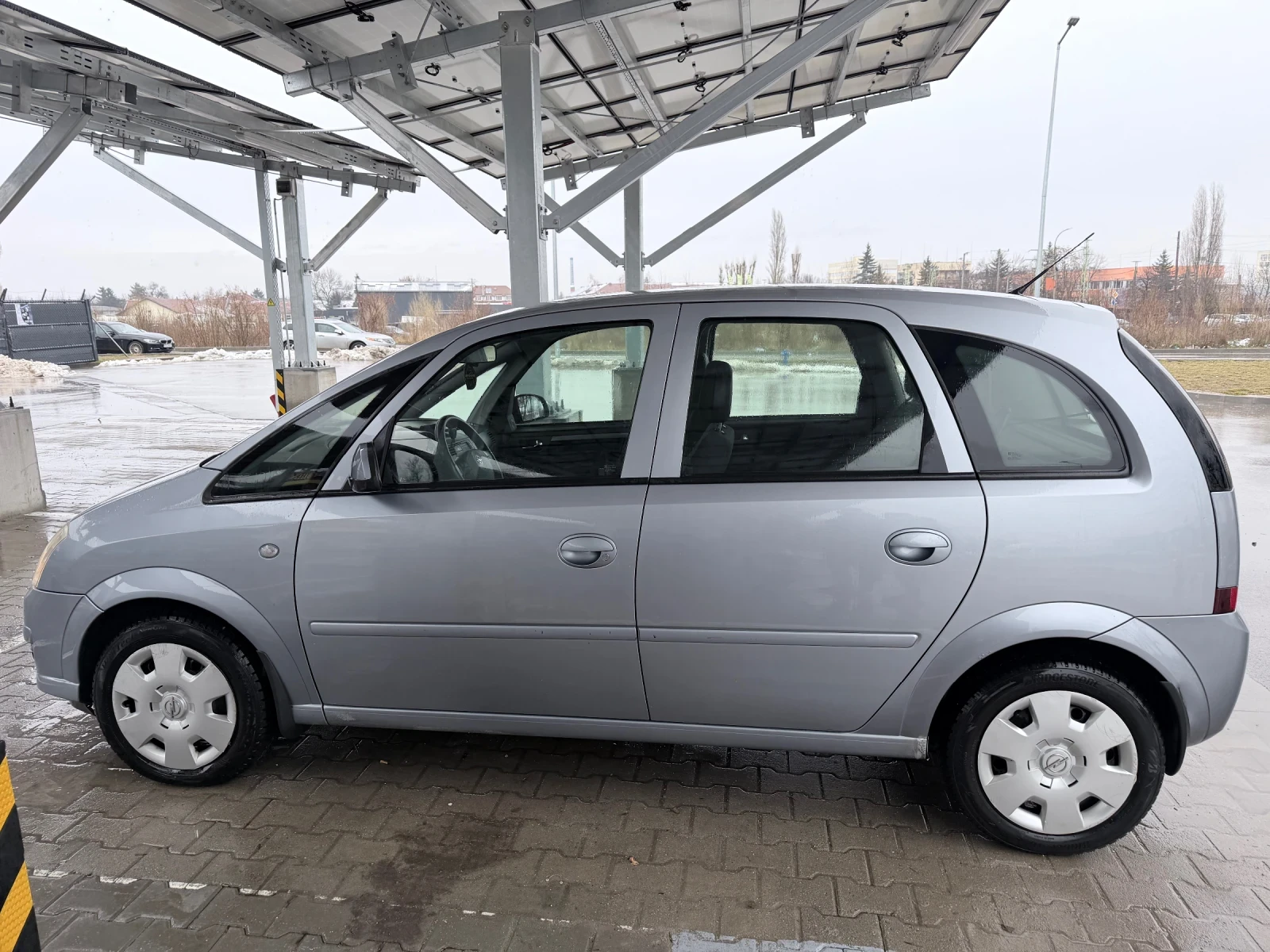 Opel Meriva 1.3 CDTI първи собственици в България - изображение 7