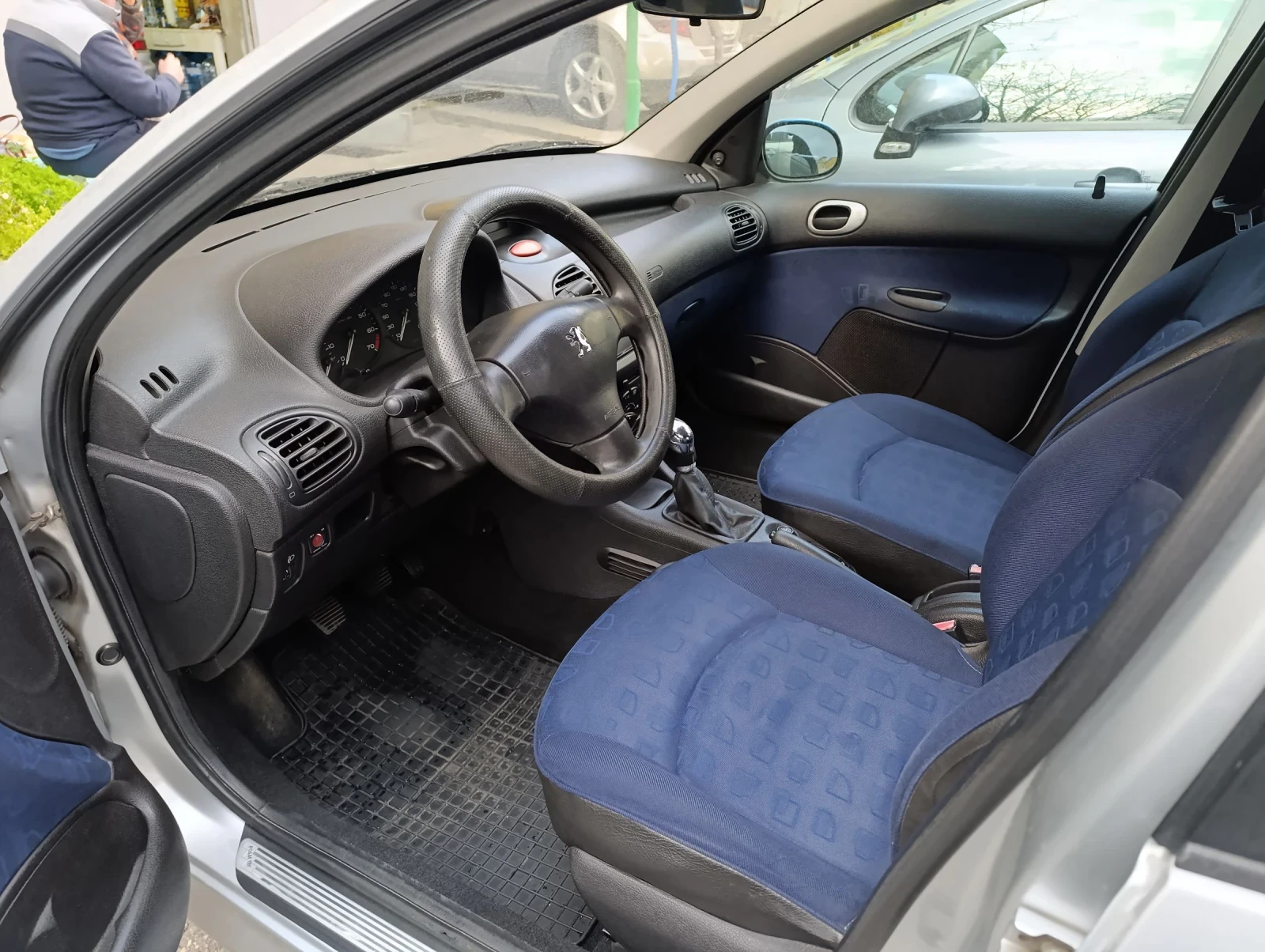 Peugeot 206, снимка 15 - Автомобили и джипове - 53736944