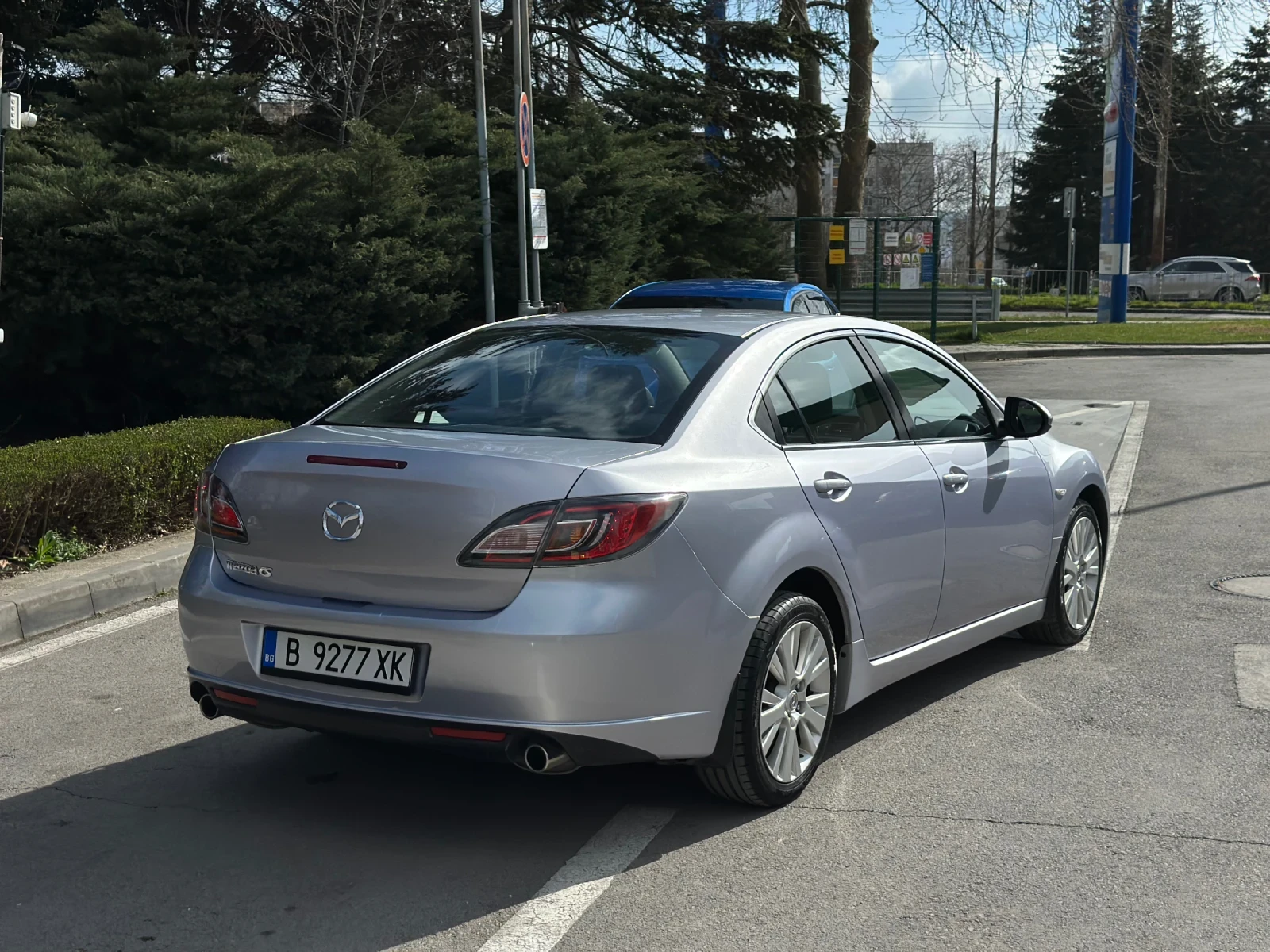 Mazda 6 2.0 бензин , снимка 5 - Автомобили и джипове - 54007538